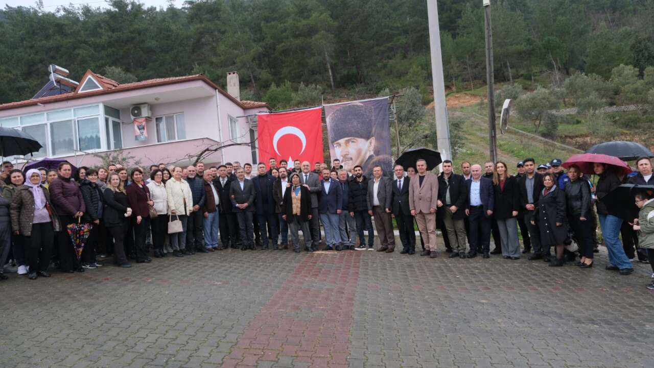 Yeşilbağcılar’da Doğalgaz Seferberliği: Dağdibi Mevkiinde İlk Kazma Vuruldu 3